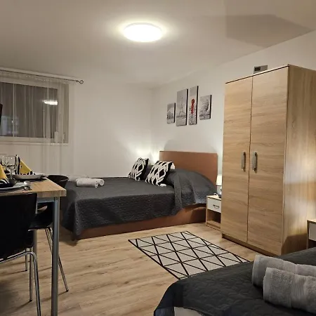 Apartman Holiness *