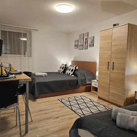 Apartman Holiness *